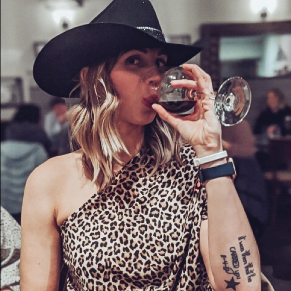 Meet your Posher, Stephanie